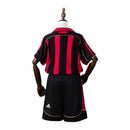 Kit AC Milan I 13/14 Infantil