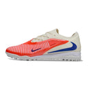 Chuteira Society Nike Phantom 6 Elite branca e laranja